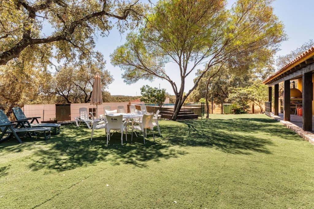 Casa Rural Navalonguilla Con Piscina Santa Olalla del Cala Exterior foto